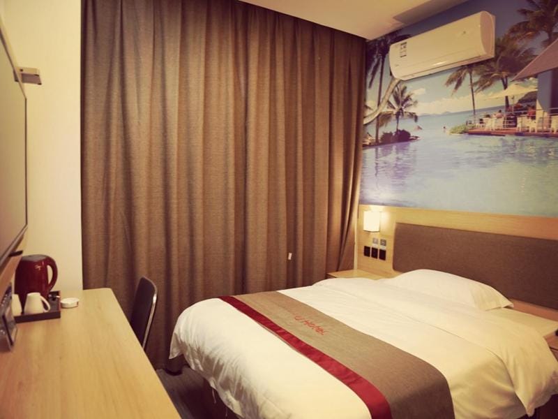 Thank Inn Chain Hotel Jiangsu Suzhou Taihu Lake Dongshan Town Hotel in Suzhou