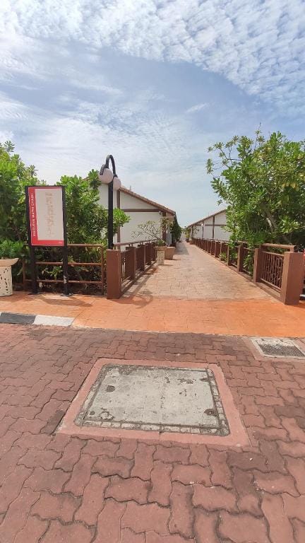 Executive Room Water Chalet 2 Private Unit PD Villa in Port Dickson