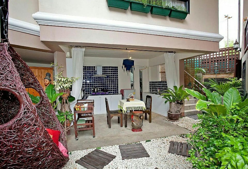 Pattaya City Villa 8Bdr 8Bth(Free Electricity) Vacation rental in Pattaya City