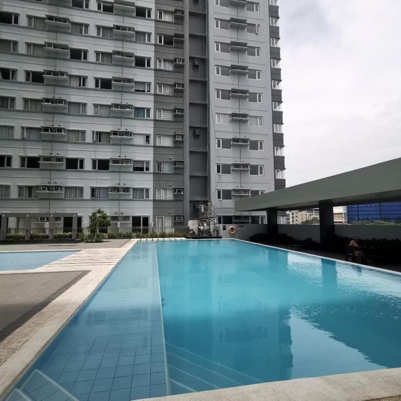 Avida Towers Davao 19C  Fibr 50mbps Apartment in Davao City