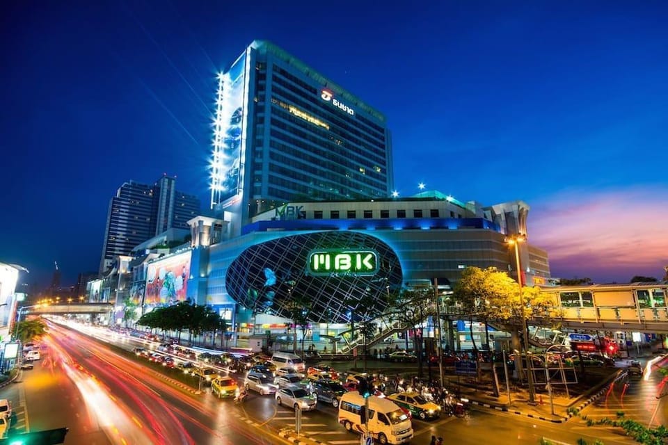 High-view/37F pool/5Mins BTS/600M siam paragon Apartment in Bangkok