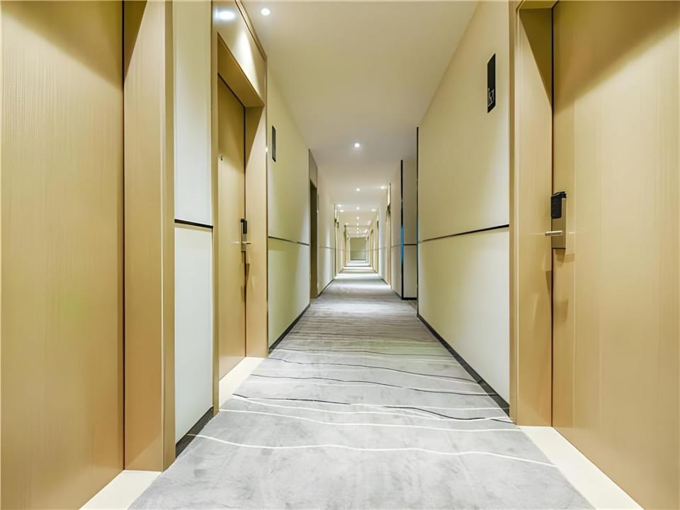 City Comfort Inn Chongqing Chayuan Metro Station Hotel in China