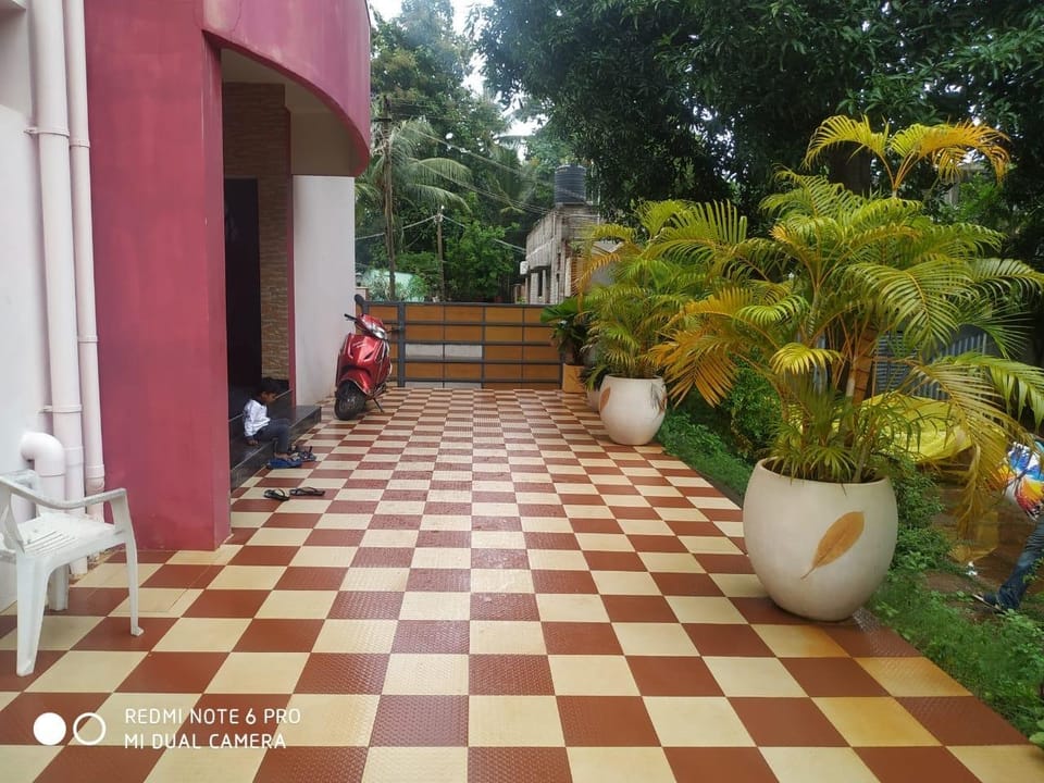 Happy Auro Bungalow (5 BHK) Near Auroville Beach Vacation rental in Puducherry, India