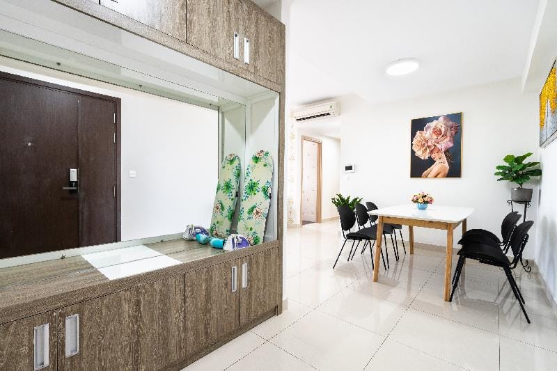 Infinity Pool Signature-3BRs-GYM&Pool&Netflix Apartment in Ho Chi Minh City