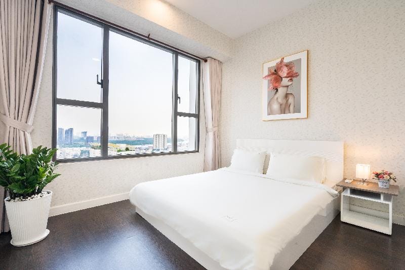 Infinity Pool Signature-3BRs-GYM&Pool&Netflix Apartment in Ho Chi Minh City
