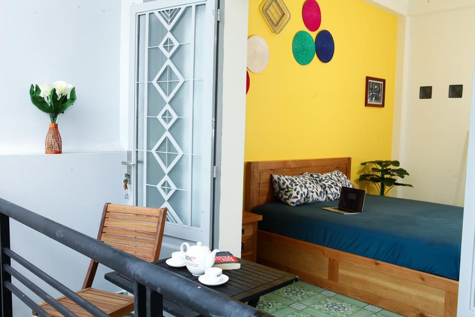 P9Cozy private room w private balcony near Airport Vacation rental in Ho Chi Minh City