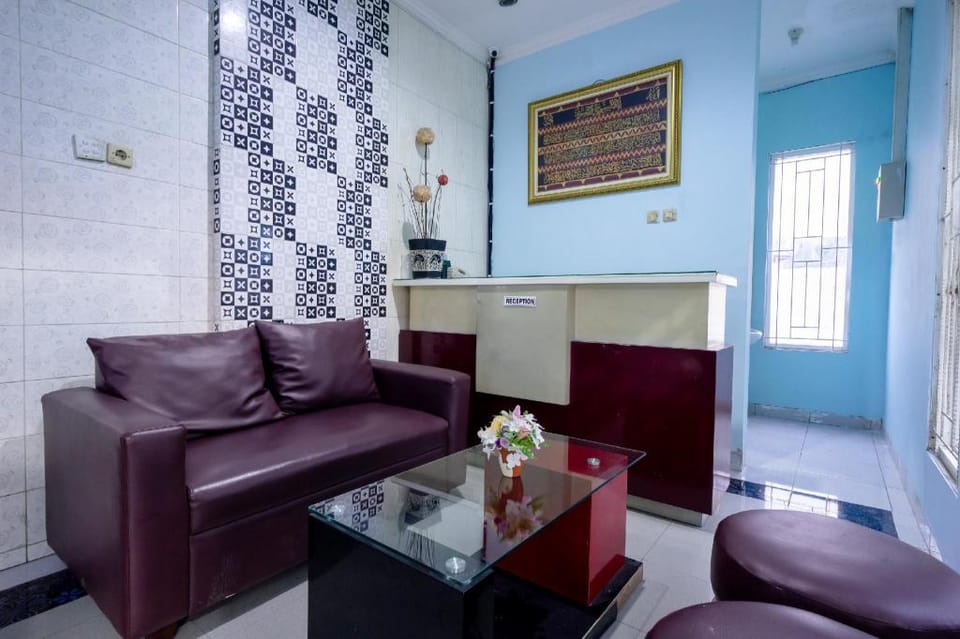 OYO 1829 Zaira House Hotel in Special Region of Yogyakarta