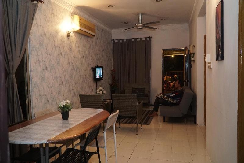 Inap Desa Putrajaya guesthouse with private pool Vacation rental in Putrajaya