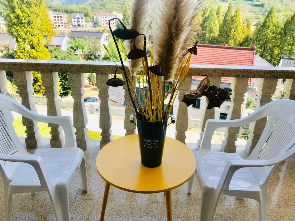 Warm and Comfortable View Queen Room Villa in Hangzhou