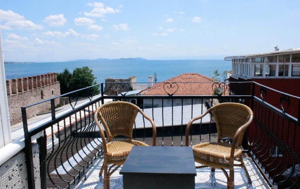 Seaview, Historic, Light, Cntrl Lct Townhouse Vacation rental in Istanbul