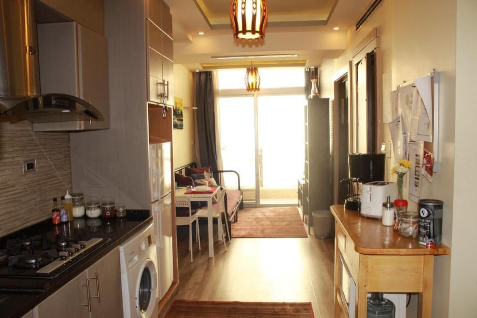 tourists great location new apt. (new renovation) Apartment in Africa