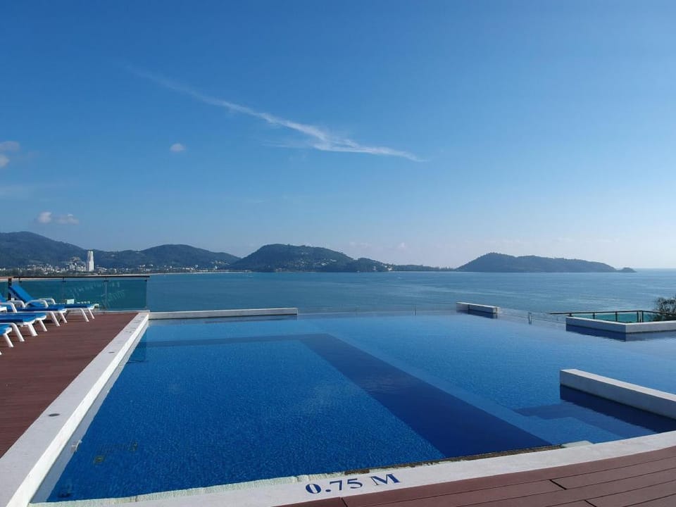 Private pool sea view apartment on Kalim bay A1 Apartment in Patong