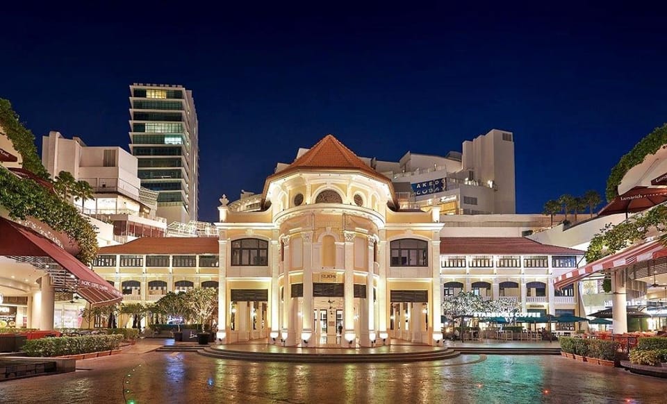 By The Sea - Luxury Beachfront Stay In Penang   Apartment in Batu Ferringhi, Penang, Malaysia