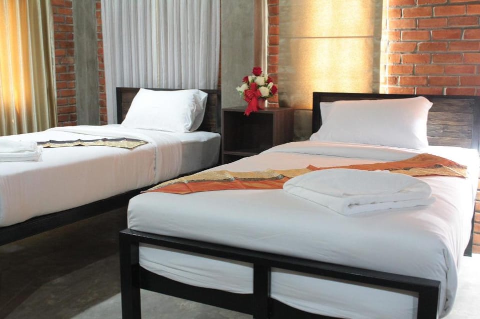 BAAN9NAN Guest Home  in NAN city(Family) Apartment in Laos