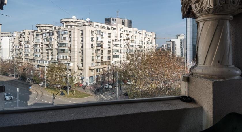 HIGHLINE DOWNTOWN OLD TOWN UNIRII SQUARE Apartment in Bucharest