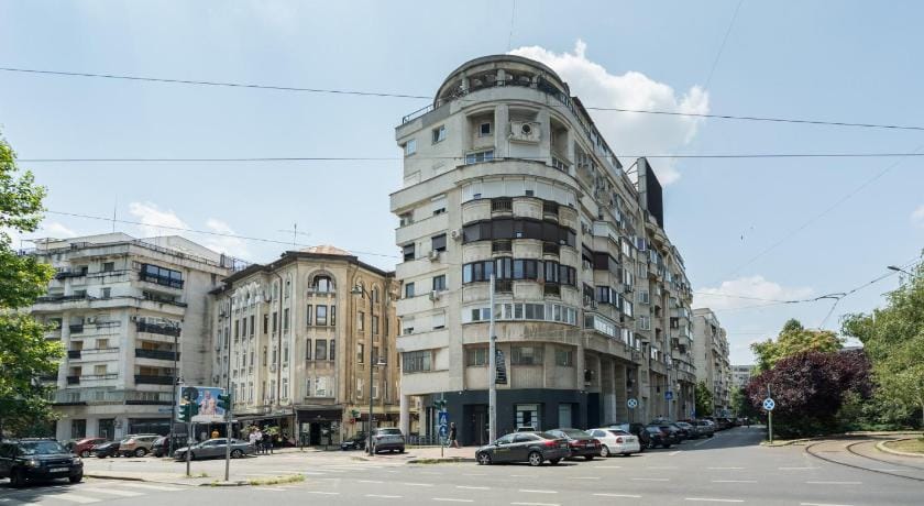 HIGHLINE DOWNTOWN OLD TOWN UNIRII SQUARE Apartment in Bucharest
