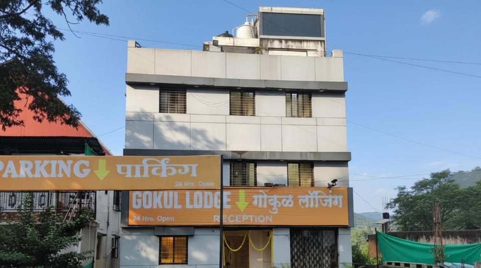 Hotel O Gokul Lodging Hotel in Maharashtra