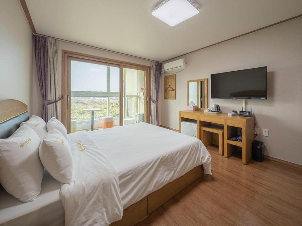 Jeju Amor House Campground/ 
RV Resort in South Korea