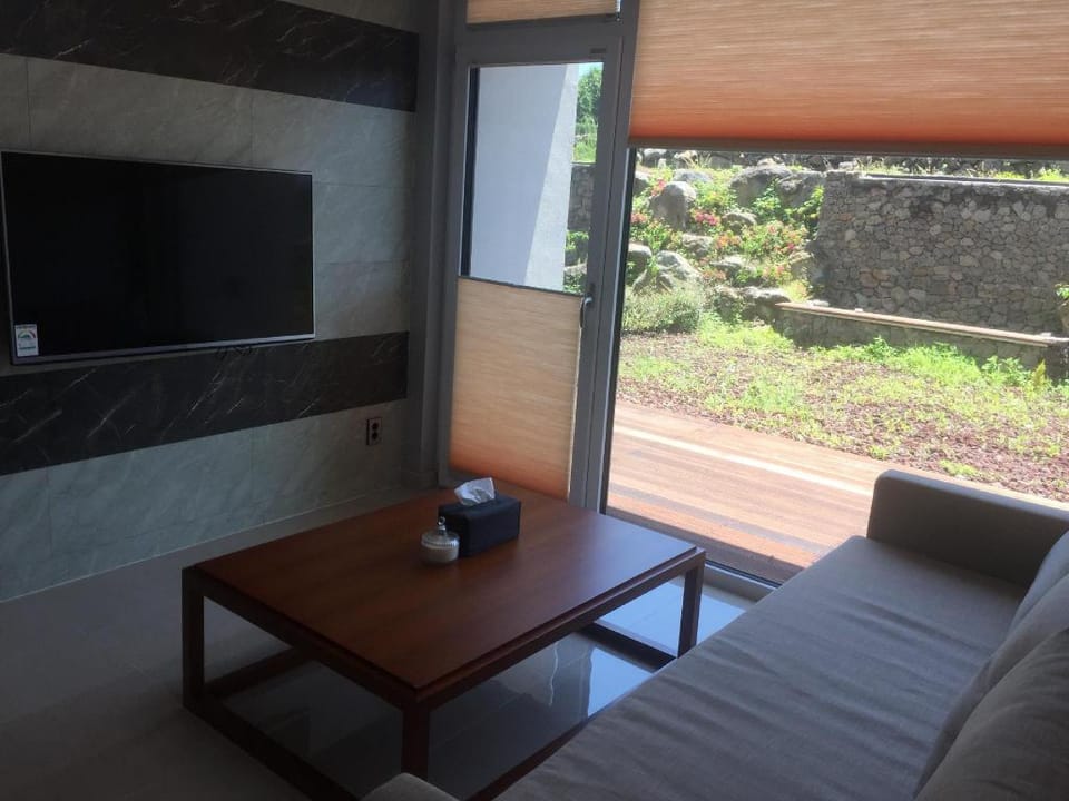 Terraced resort pension with basaltic garden Vacation rental in South Korea