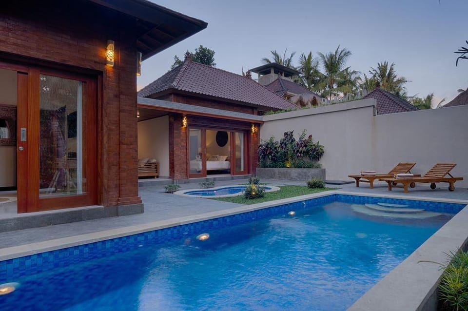 Cozy 2 BR Private Pool Villa #Z271 Villa in Sukawati