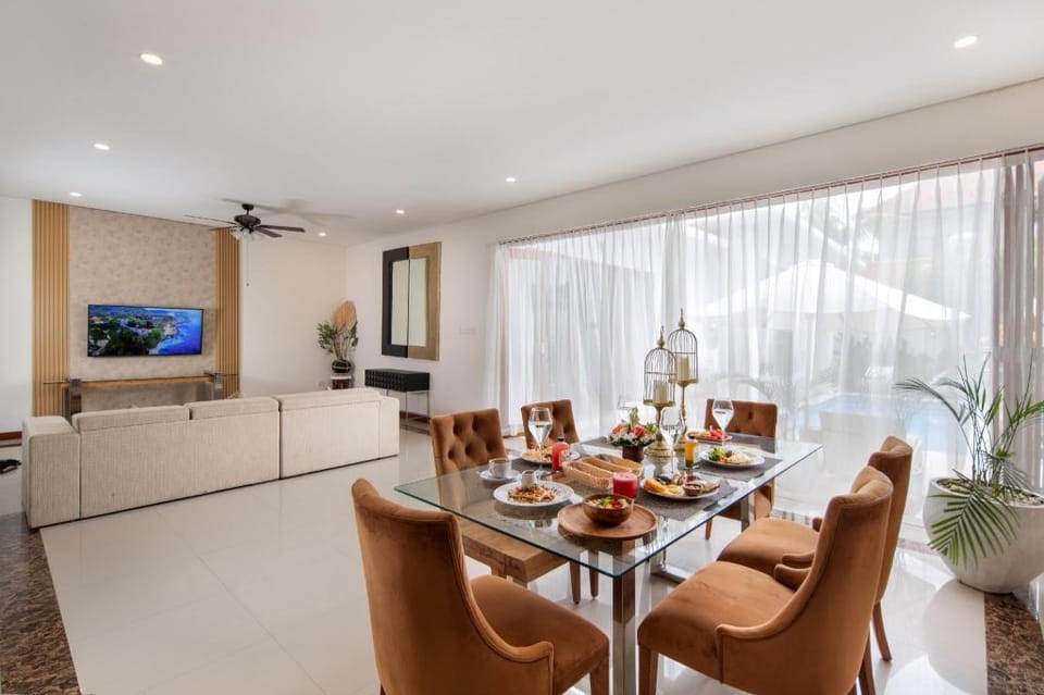 The Luxury collection, Monaco Blu Hotel in North Kuta