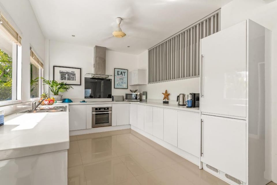 Beachfront 3 Bedroom Villa  Villa in Ko Samui