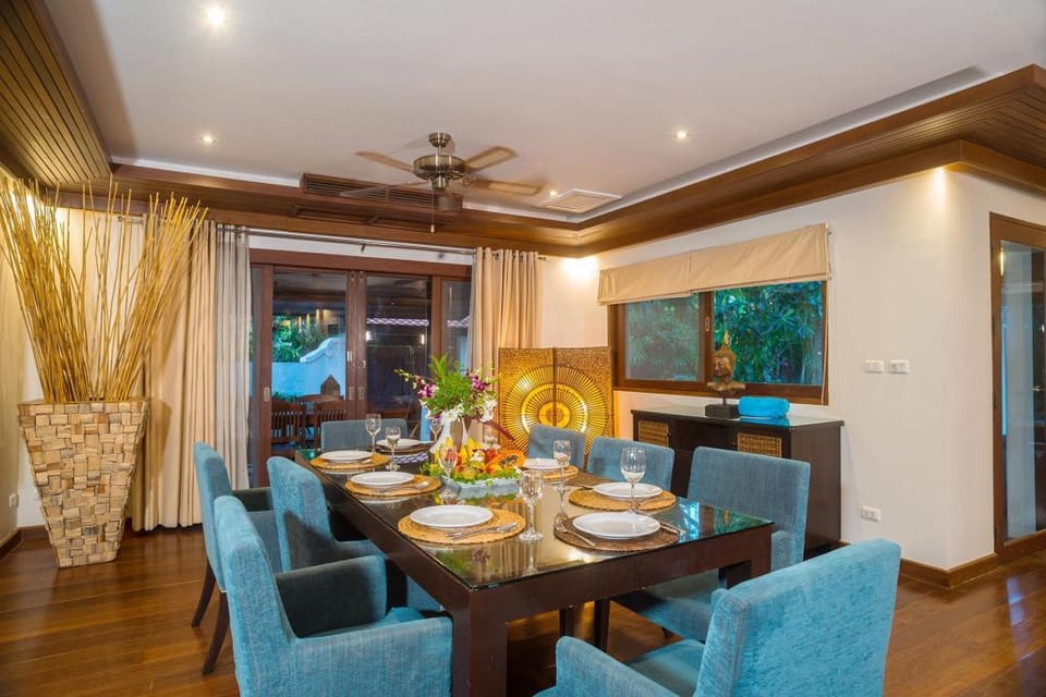 Beachfront Resort Villa Baan Tawan 3BR Villa in Ko Samui