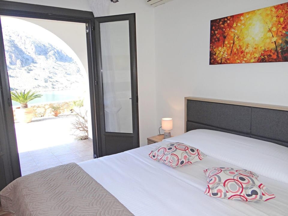 Cretan Lux Villa in Unrivaled Position in Kournas Villa in Crete