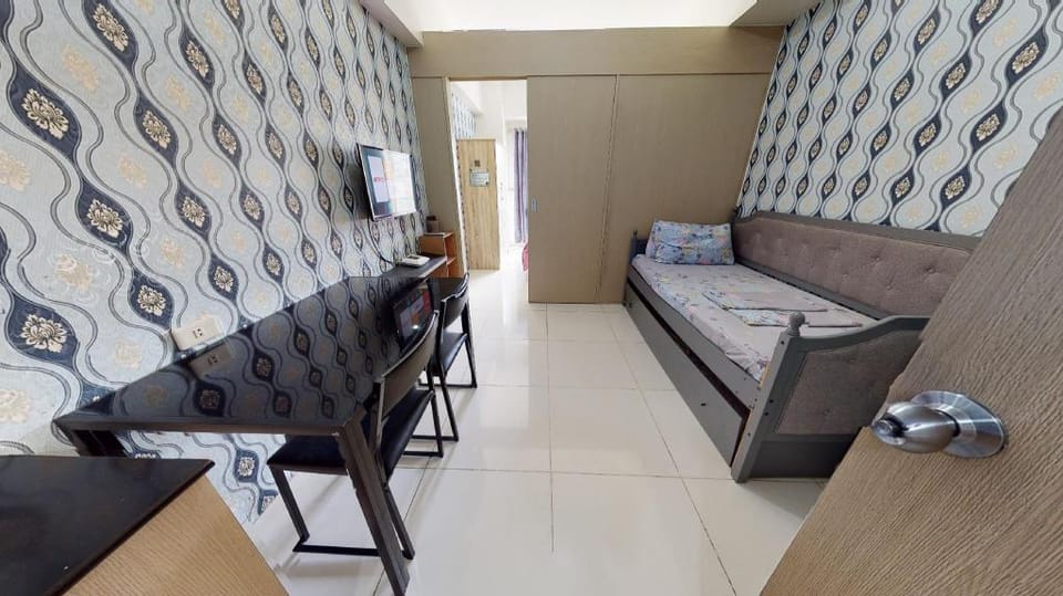 WIND RESIDENCES BY BEA&RM/FiberWIFI/Cancook Apartment in Tagaytay