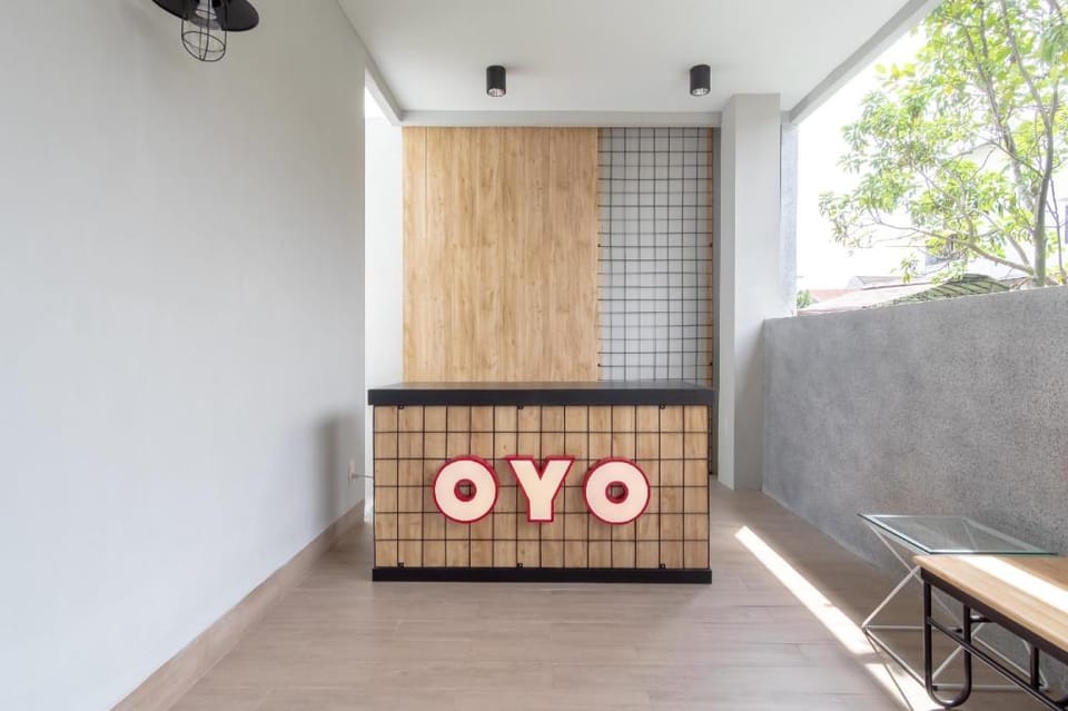 OYO 1476 Asoka Family Residence Hotel in Indonesia