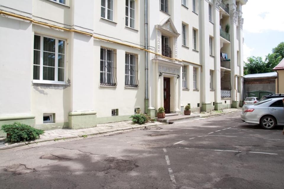 Cosiest 4-room Apartment In Central Lviv Apartment in Lviv