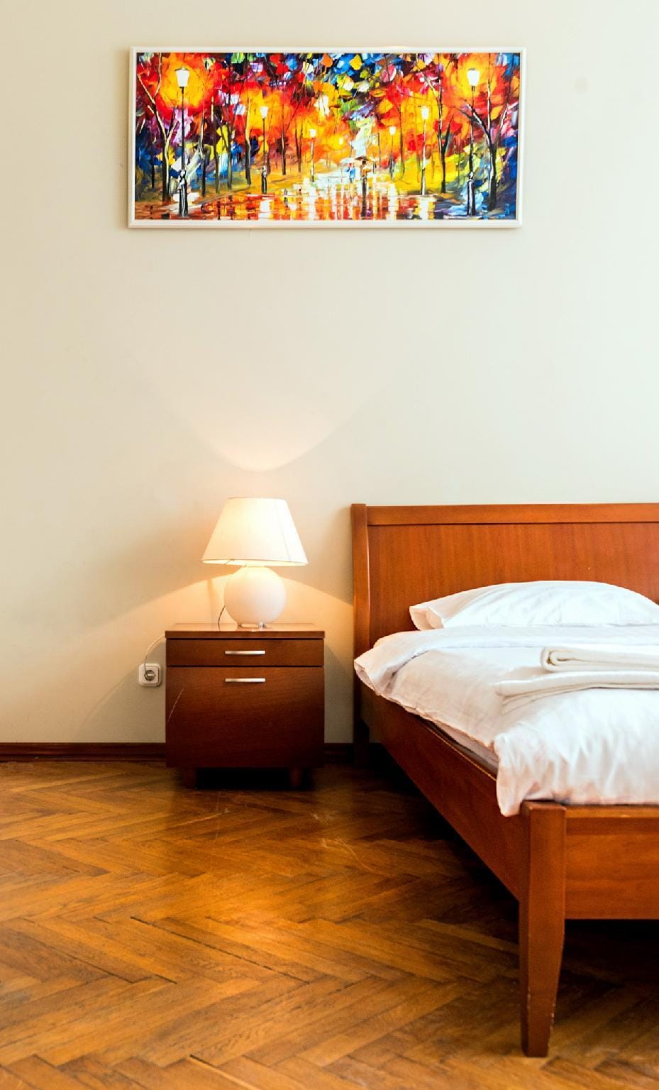 Fabulous 3-room Apartment, Minutes to Rynok Square Apartment in Lviv