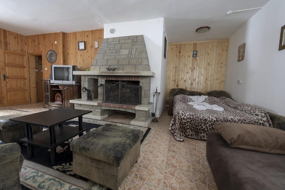 VILLA ELITZA PAMPOROVO Villa in Decentralized Administration of Macedonia and Thrace