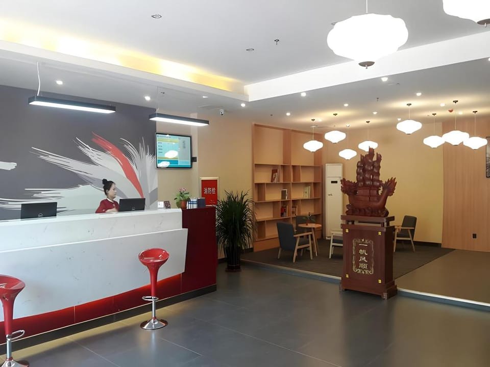 Thank Inn Plus Hotel Weifang Changle County Gem City Hotel in Shandong