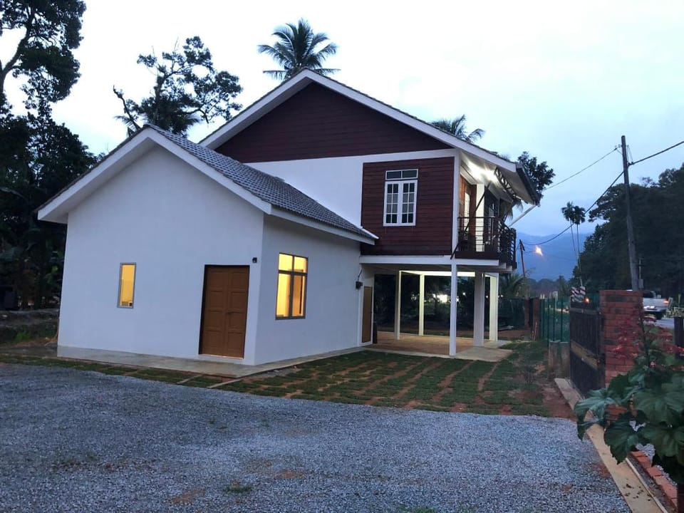 MyKampung Homestay, Taiping, Perak, Malaysia Vacation rental in Perak