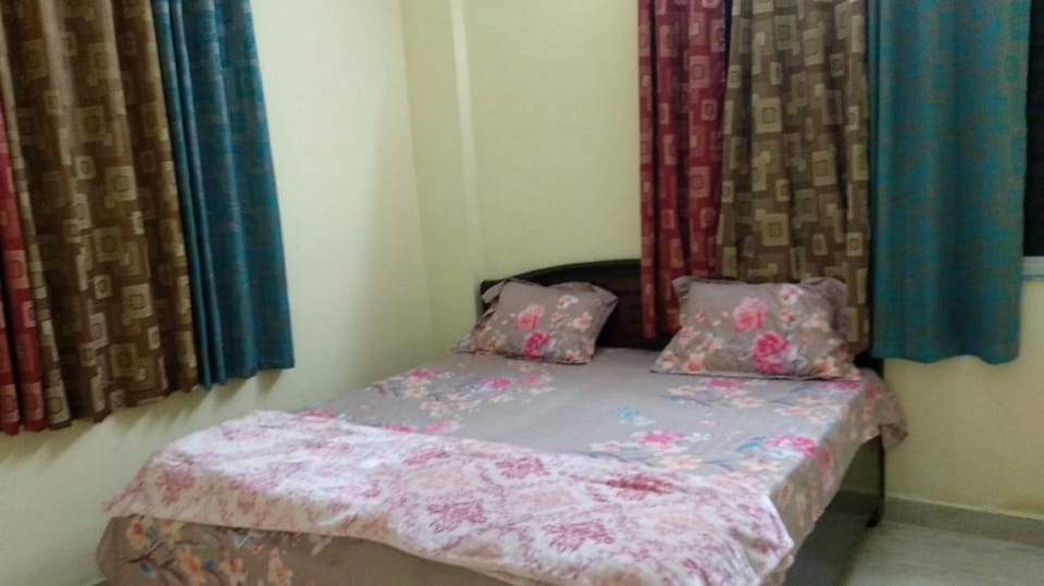 GOGO's MOST ROMANTIC PRIVATE JACUZZI VILLA Villa in Maharashtra