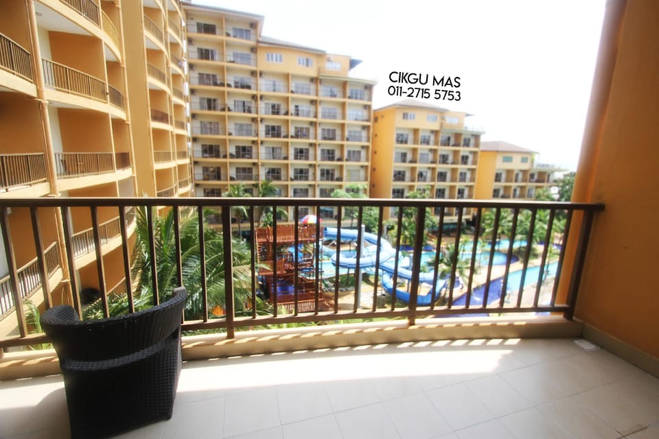 GOLD COAST MORIB by 369 Pool View Apartment in Selangor, Malaysia
