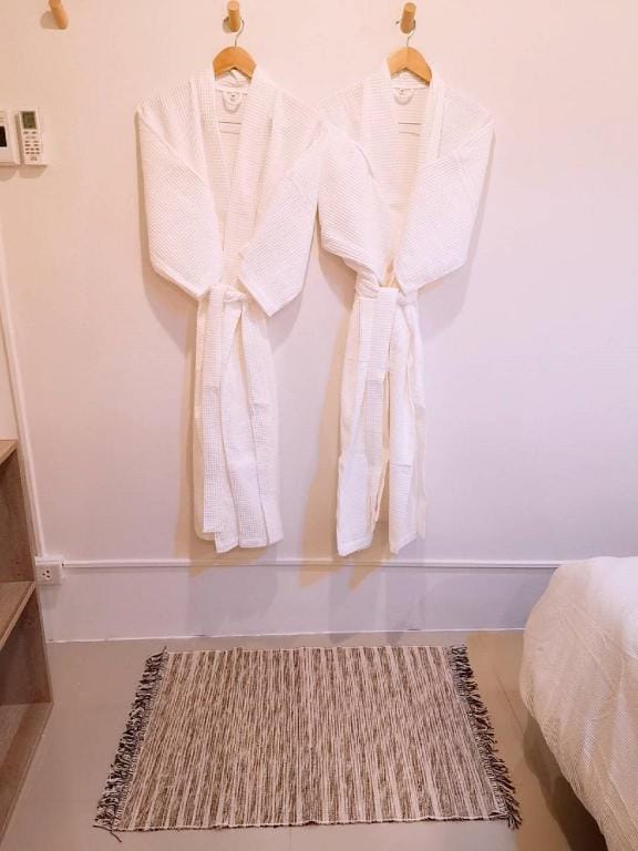 LULL Hostel Samutprakarn-Private-Share bathroom Vacation rental in Bangkok