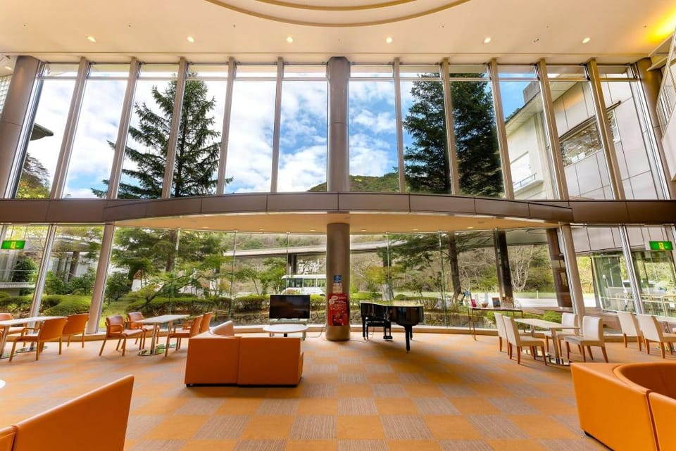 Ooedo-Onsen Monogatari Higashiyama Grand Hotel Ryokan in Japan