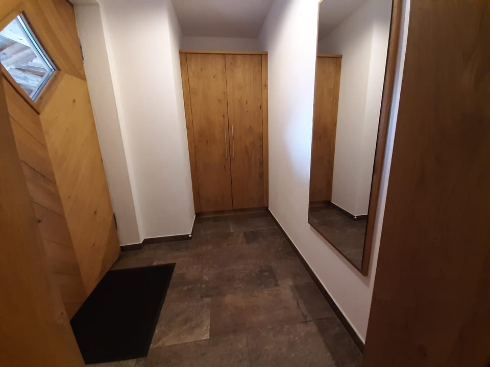 Alpin Residenz Hollersbach TOP12 Apartment in Salzburgerland