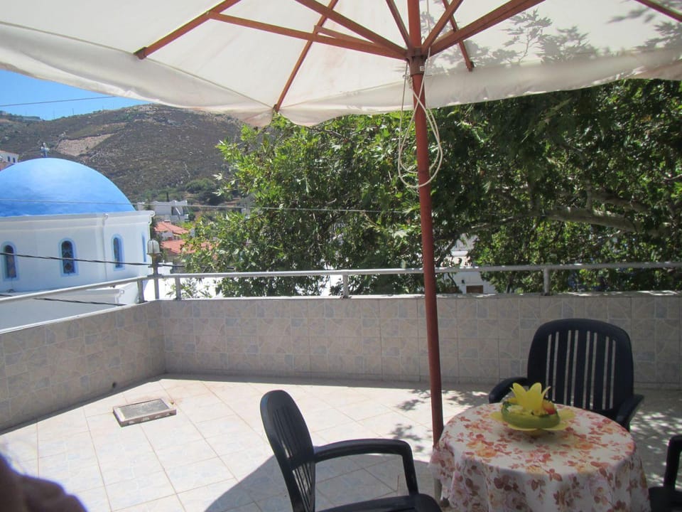 Harmony Apartments @ Fournoi Island Upper Floor  Apartment in Icaria