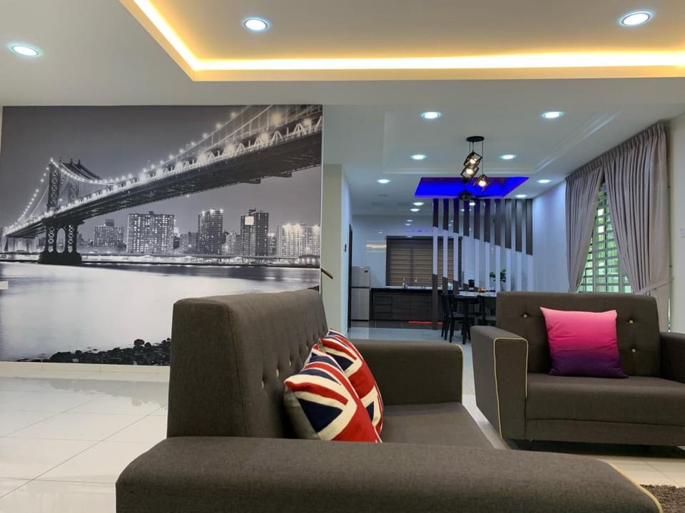 MEI LEE HOME ENT (3A)(TAIPING HOMESTAY) Vacation rental in Perak