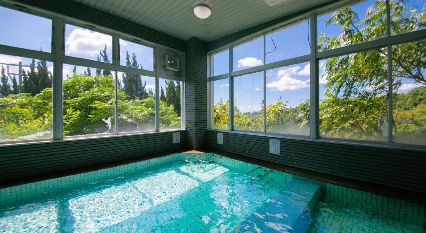 Omuta Heights Ryokan in Fukuoka Prefecture
