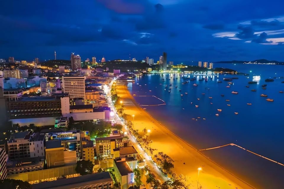 Paradise Land Resort Hotel in Pattaya City