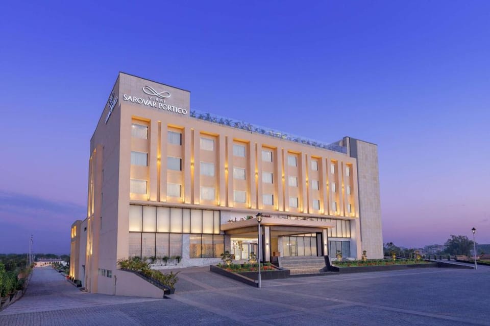 Viraj Sarovar Portico Jammu Hotel in Punjab