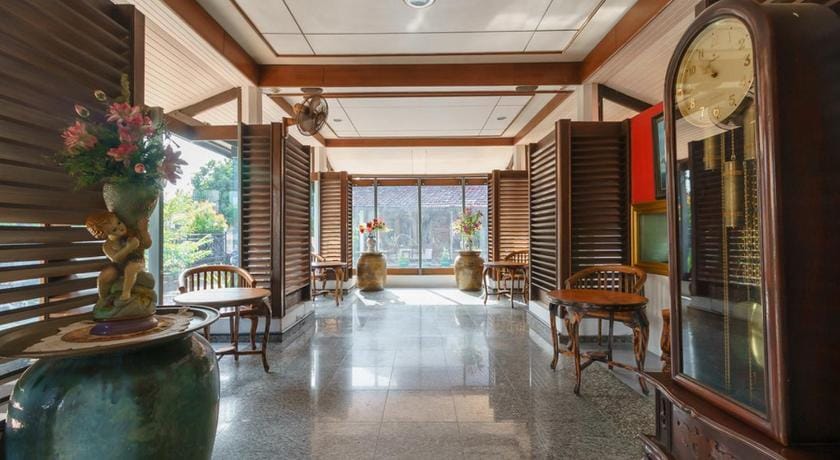 RedDoorz near Transmart Pangkal Pinang Bed and Breakfast in Indonesia