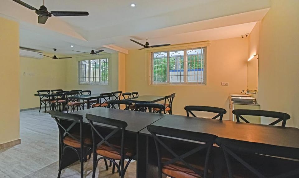 Treebo Samhaar Residency Thoraipakkam Hotel in Chennai
