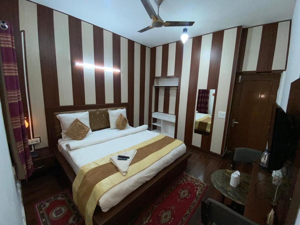 Golden Homestay Bed and Breakfast in New Delhi