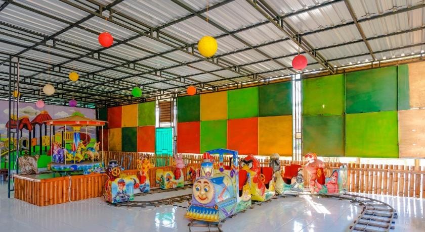 SPOT ON 1958 Asembagus Family Hotel in East Java