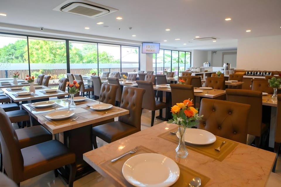 IRIS PALACE Hotel in Pattaya City